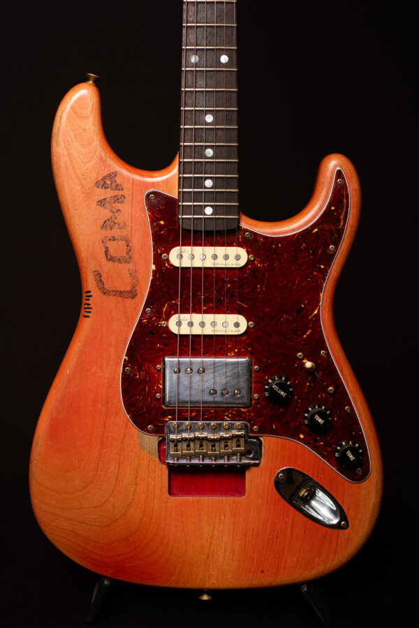 Guitarra Fender Masterbuilt Michael Landau "Coma" R139230 - Image 2